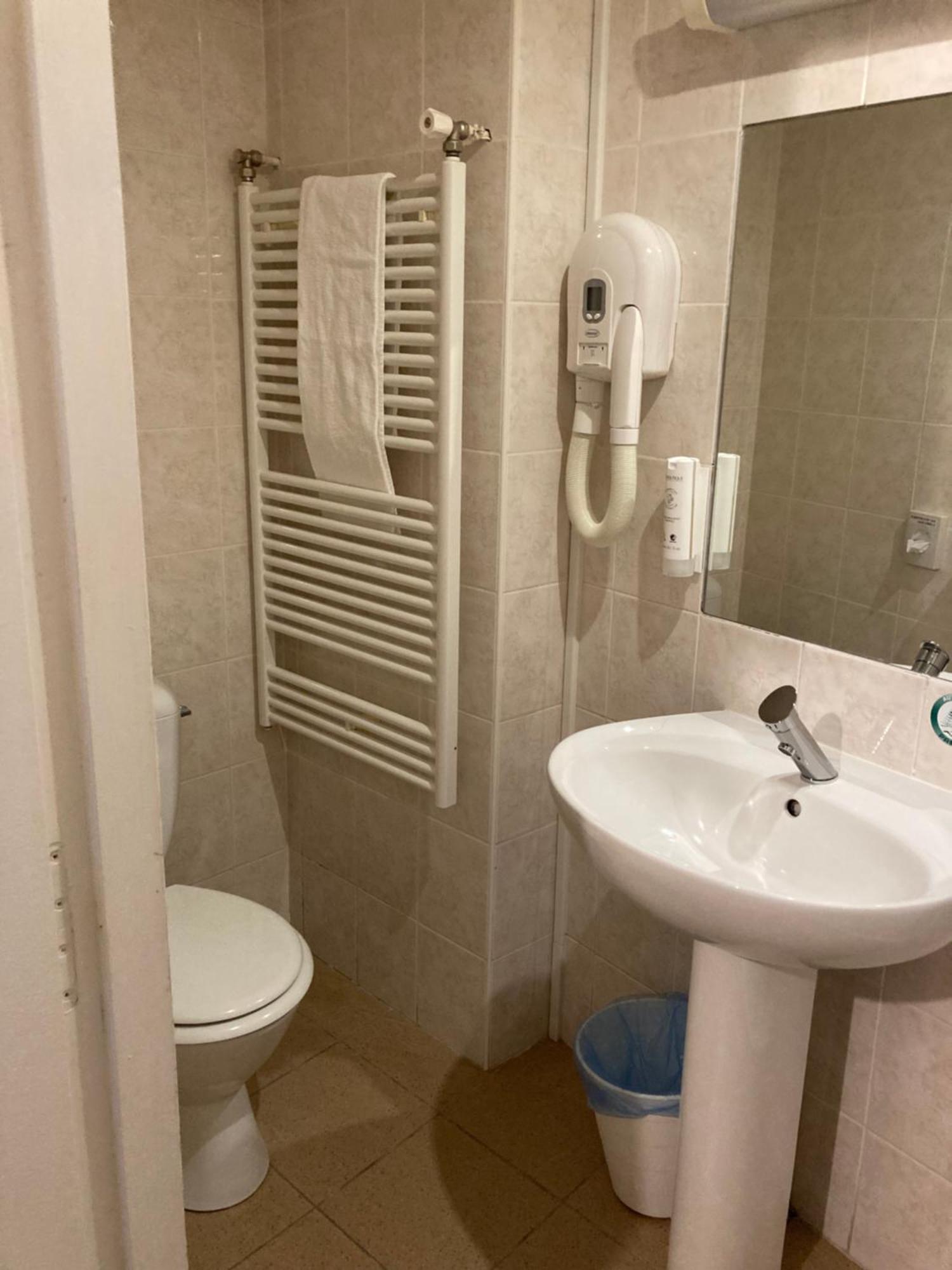 Hotel Des Ducs Nevers Ngoại thất bức ảnh