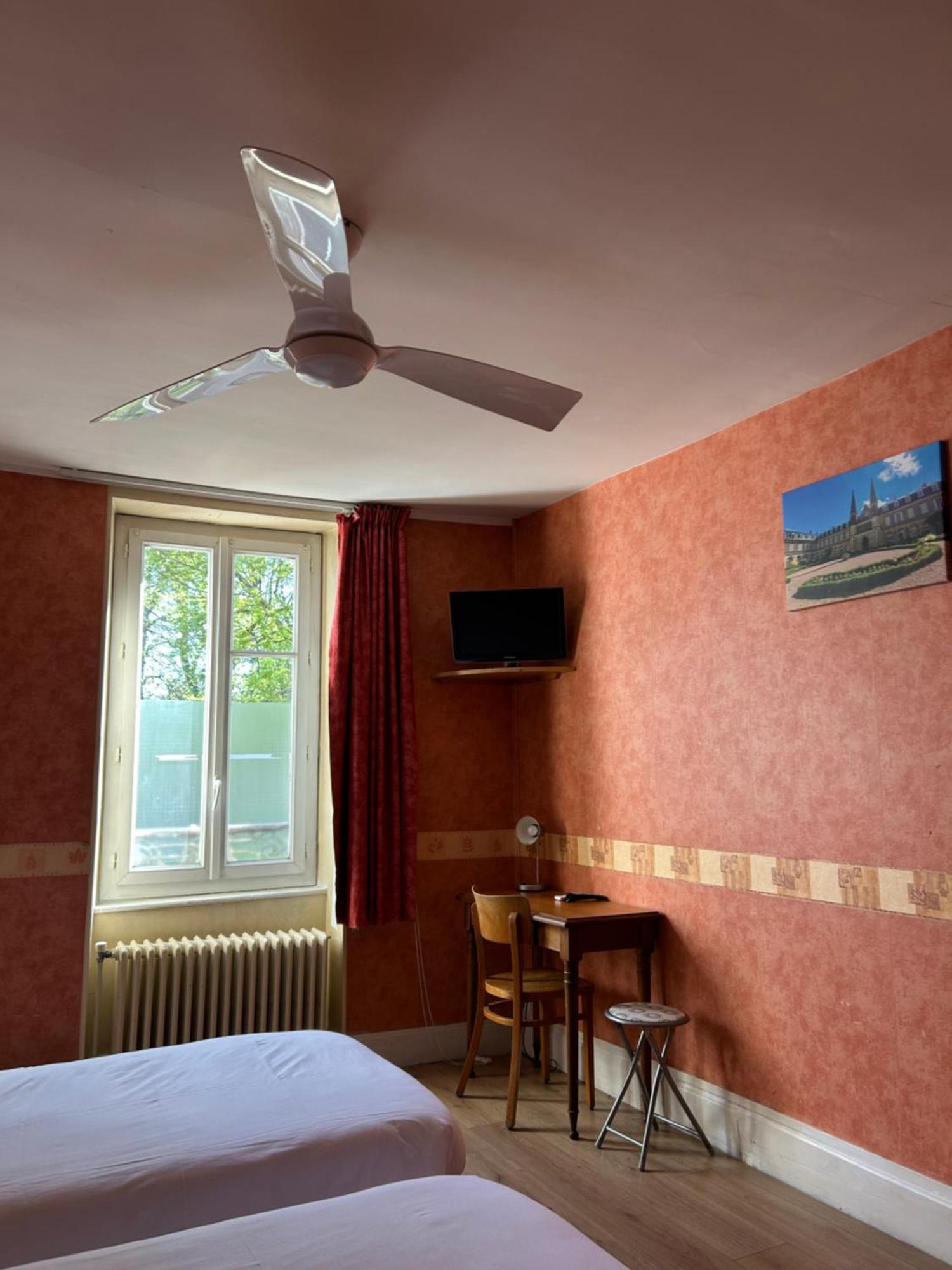 Hotel Des Ducs Nevers Ngoại thất bức ảnh